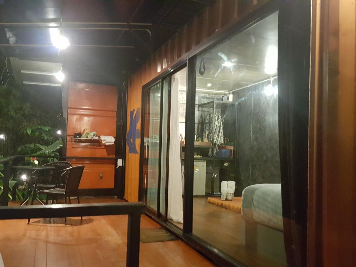 فندق Hug Rimtharn Ban Khao Klom المظهر الخارجي الصورة