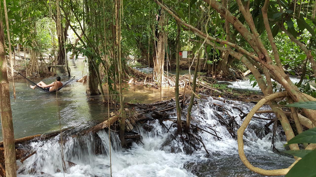 فندق Hug Rimtharn Ban Khao Klom المظهر الخارجي الصورة
