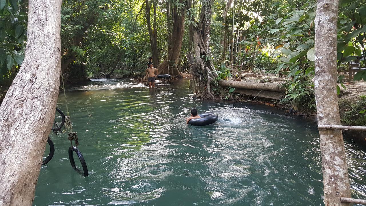 فندق Hug Rimtharn Ban Khao Klom المظهر الخارجي الصورة