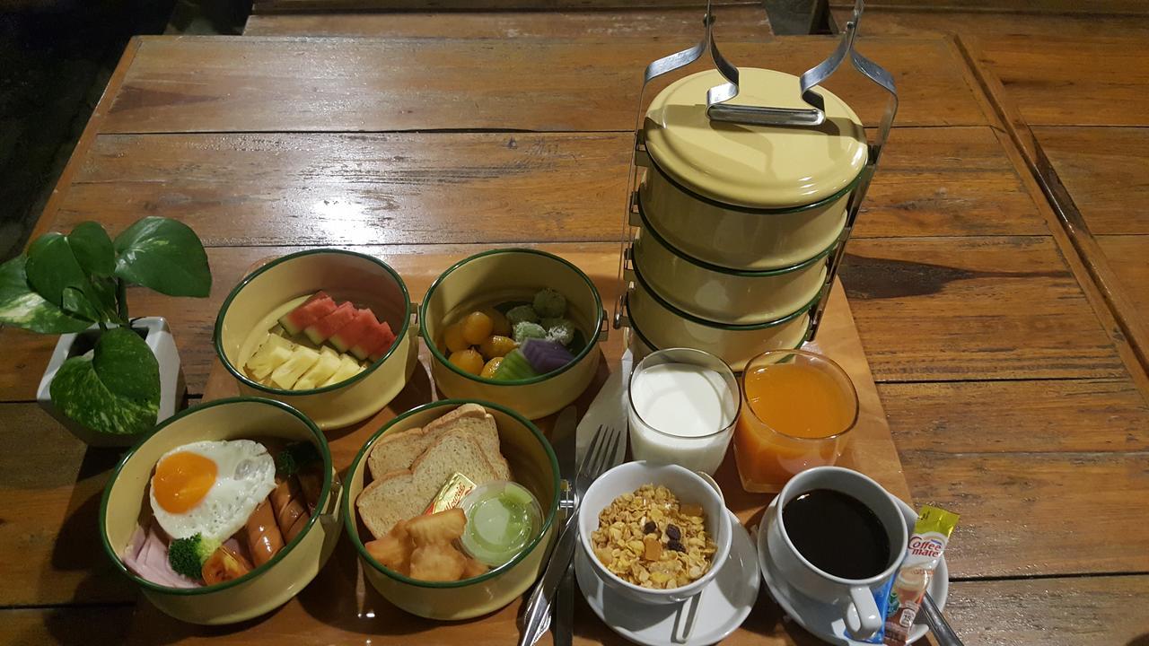فندق Hug Rimtharn Ban Khao Klom المظهر الخارجي الصورة