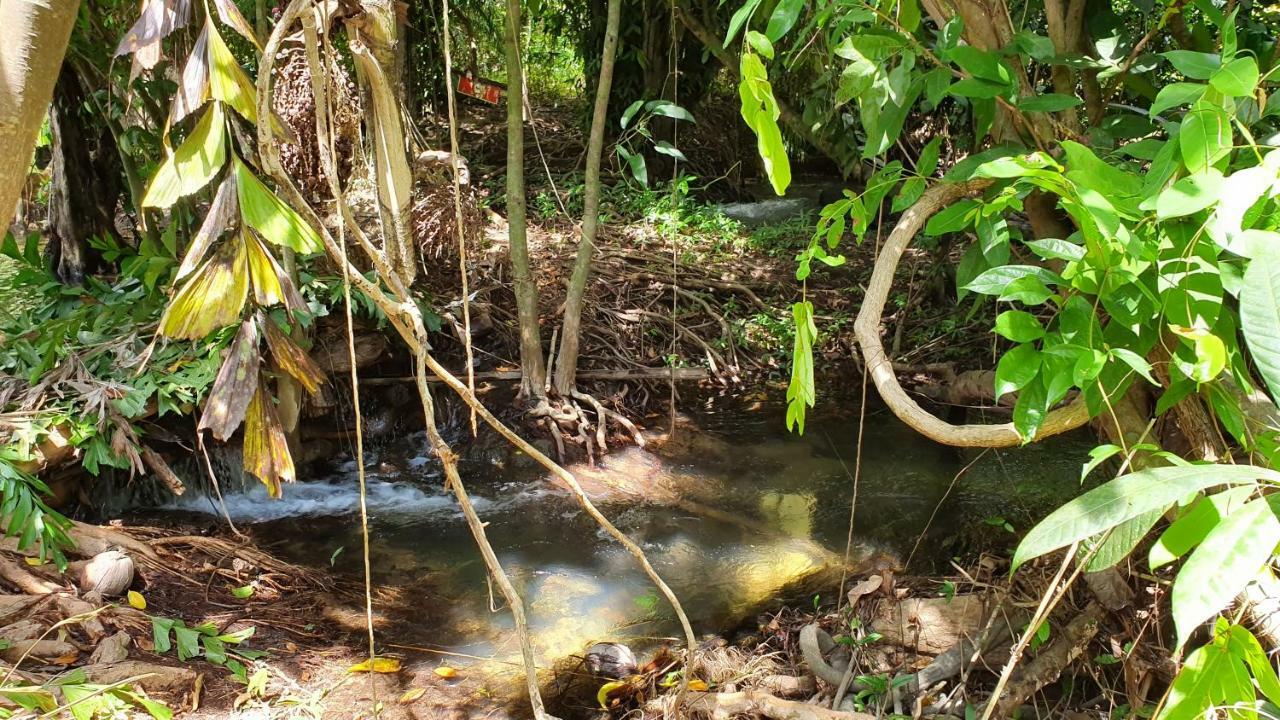 فندق Hug Rimtharn Ban Khao Klom المظهر الخارجي الصورة