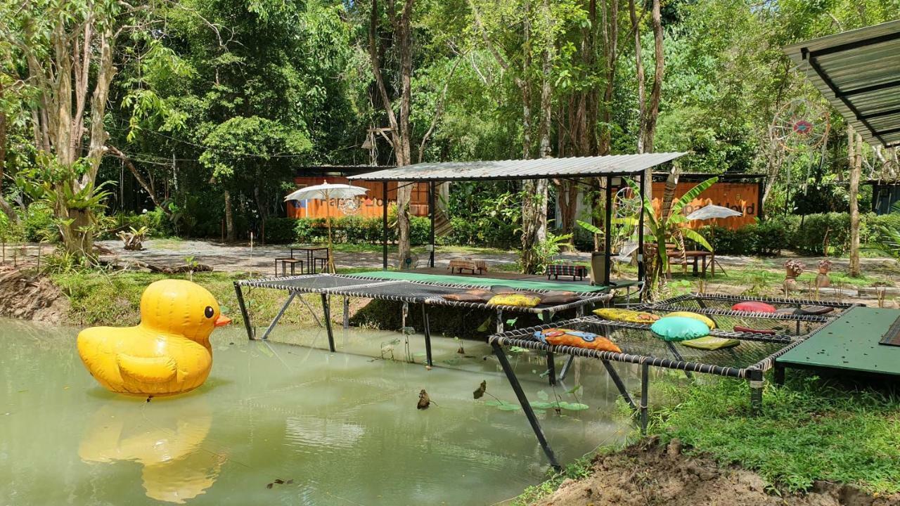 فندق Hug Rimtharn Ban Khao Klom المظهر الخارجي الصورة